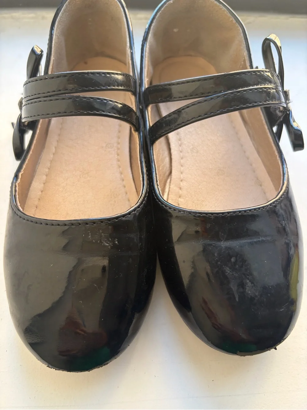 Girls Classic Black Patent Mary Jane Flats - Comfortable kids Shoes